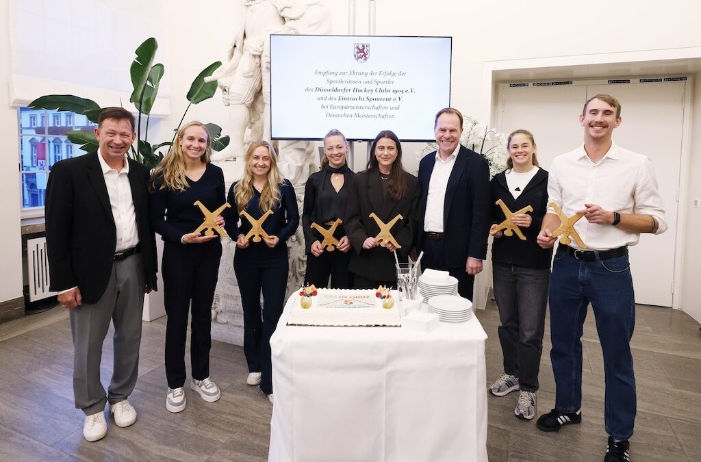 Düsseldorfer Spitzensportler im Rathaus für glänzende Erfolge 2025 geehrt