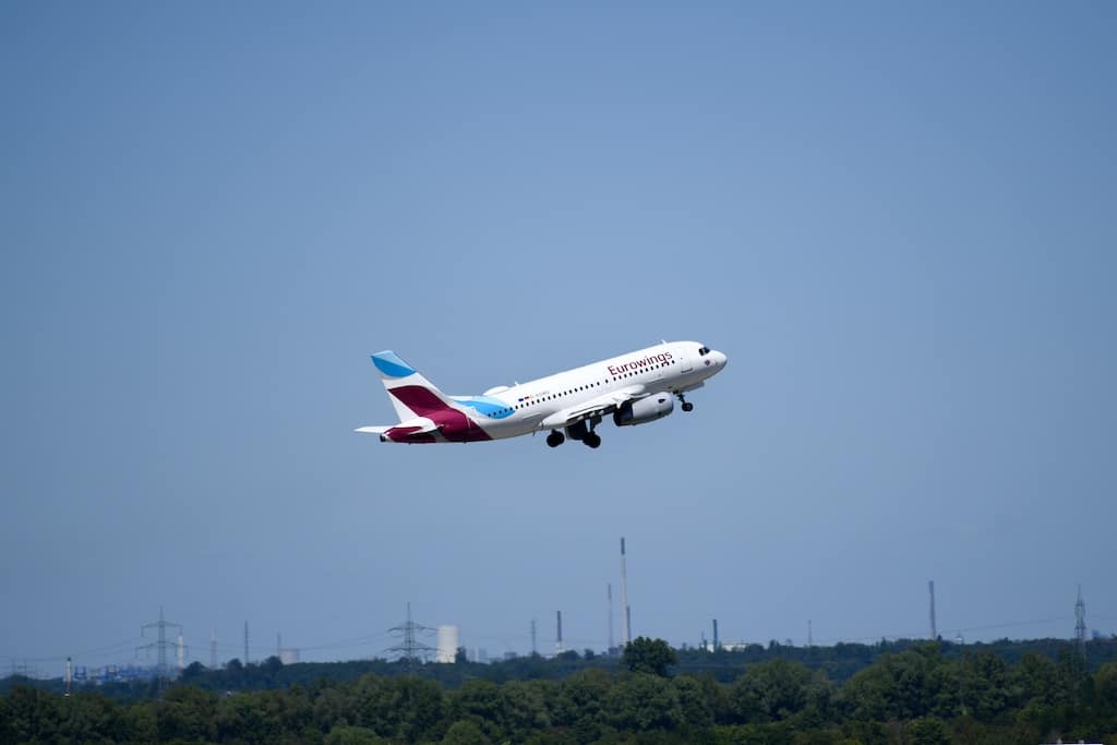 Start in die Wintersaison am DUS: Über 50 Airlines verbinden die NRW-Landeshauptstadt mit rund 130 Zielen. © Lokalbüro