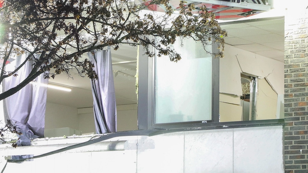 Großeinsatz: Explosion in Obdachlosenunterkunft © Patrick Schüller