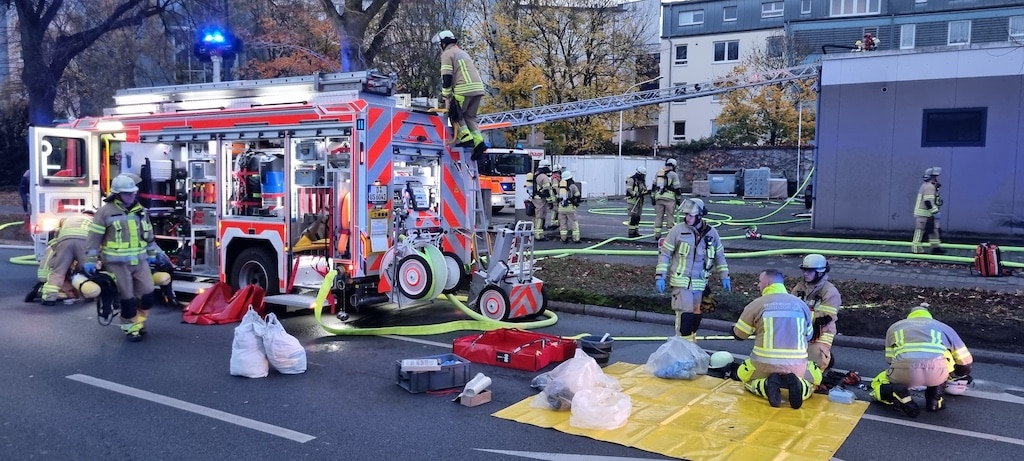 Brand an einer Tankstelle am Südring © Patrick Schüller