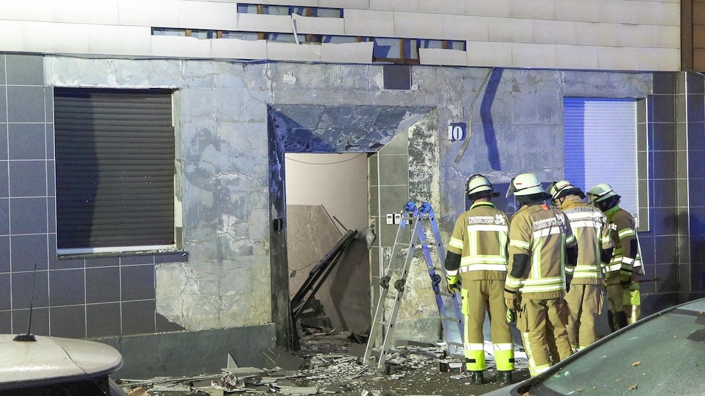 Explosion in Düsseldorfer Wohngebiet löst Großeinsatz aus – keine Verletzten