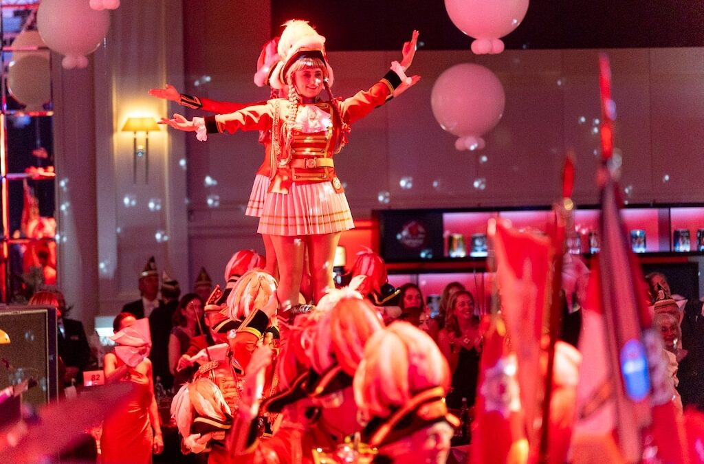 Ball International feiert Jubiläum: Glanzvolle Gala der Prinzengarde Düsseldorf