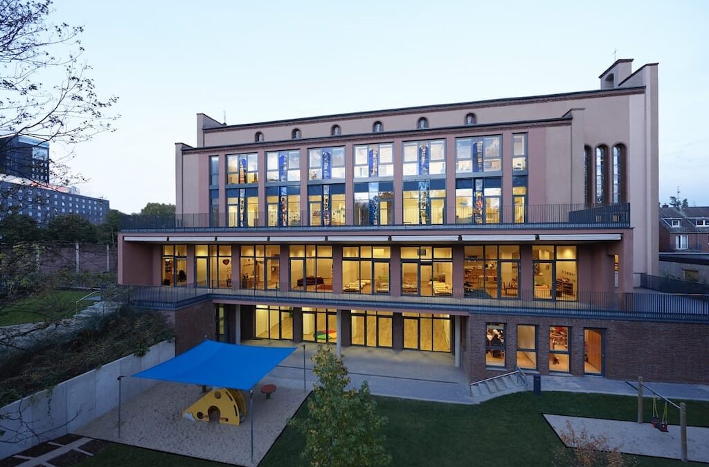 Düsseldorf: Ausstellung zeigt Zukunft leerstehender Kirchen