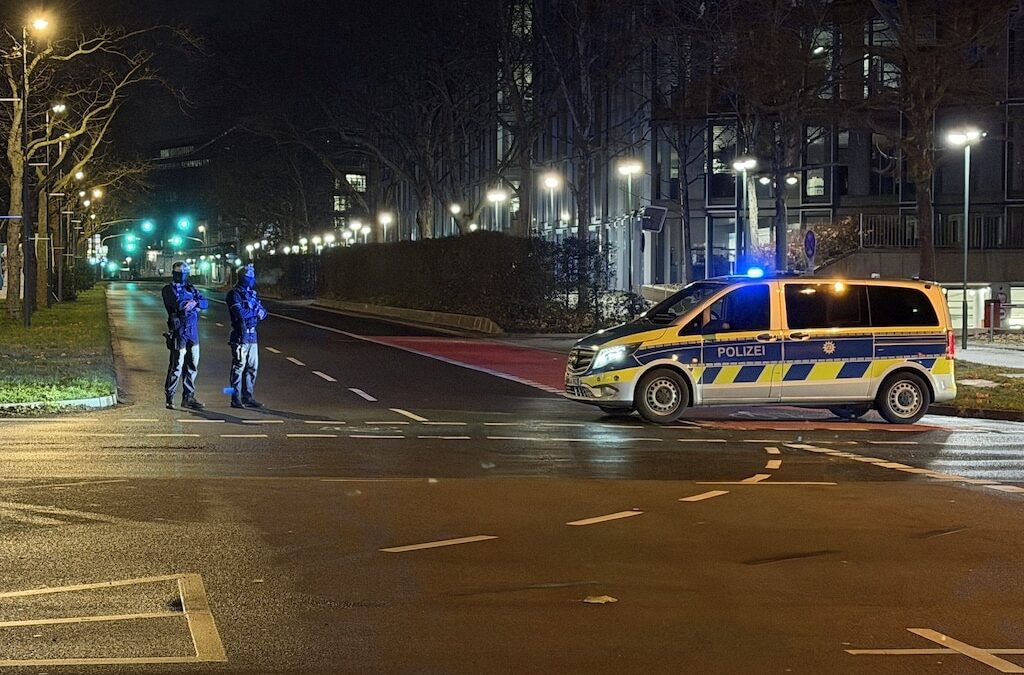 Pempelfort: Schüsse auf Taxi – Mordkommission und Staatsanwaltschaft Düsseldorf ermitteln Tatverdächtigen