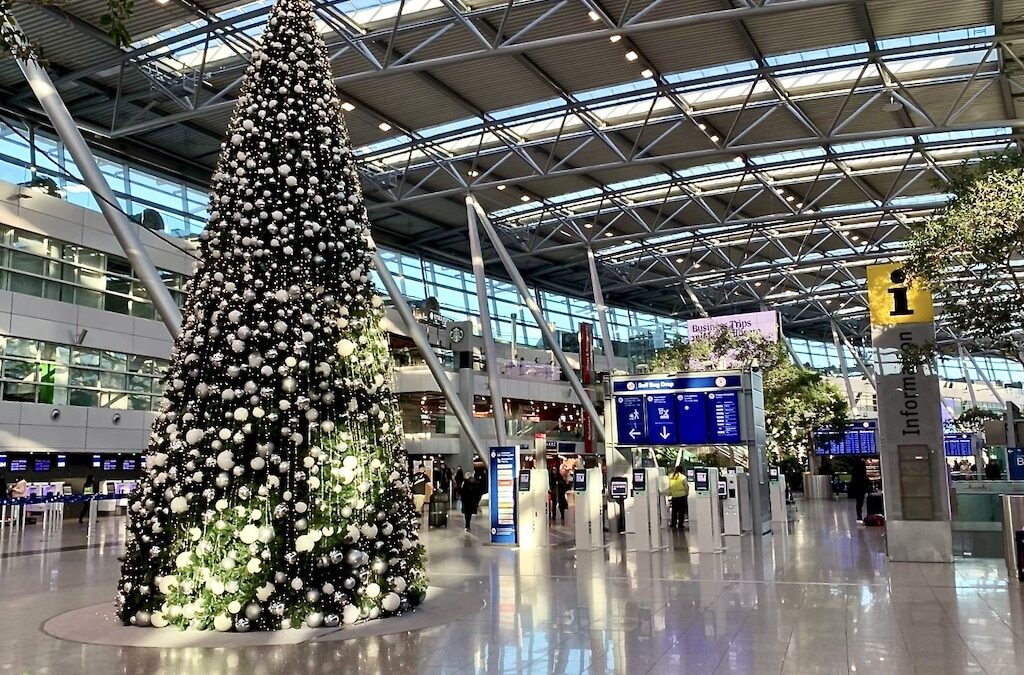 Sonne, Schnee und Familienbesuche: Flughafen Düsseldorf erwartet hohe Nachfrage zu Weihnachten