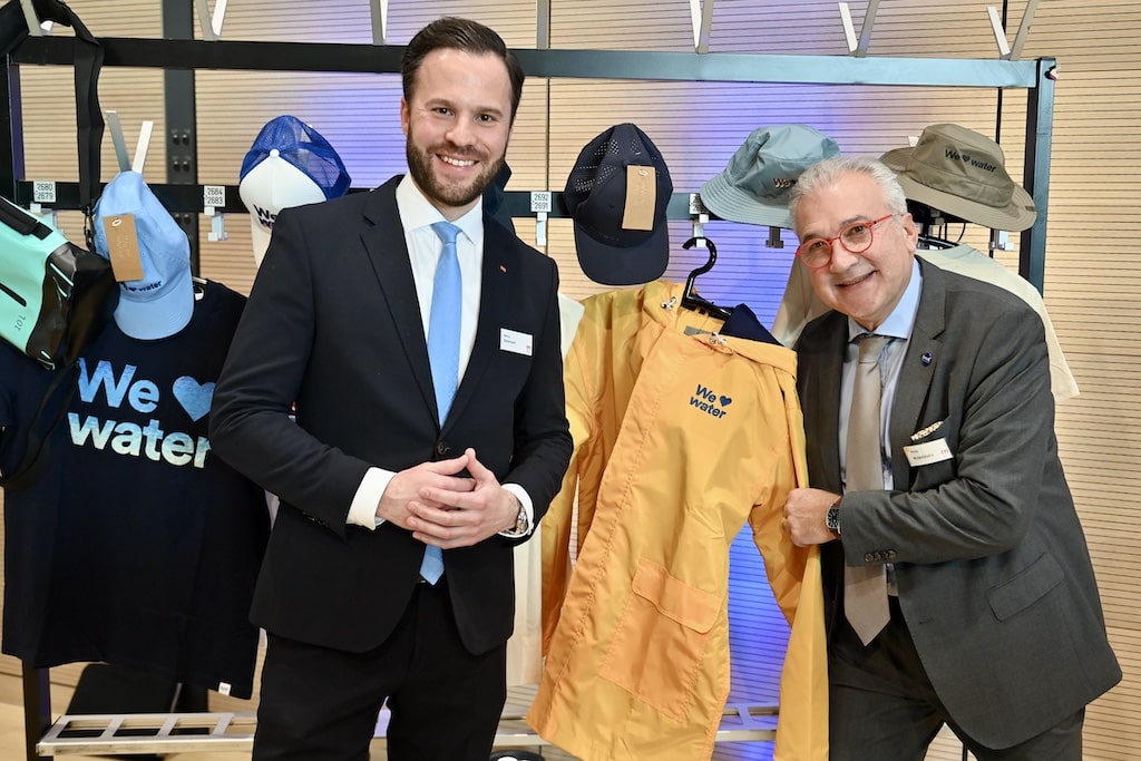 Messedirektor Marius Berlemann und „Mister boot“, Direktor Petros Michelidakis © Lokalbüro