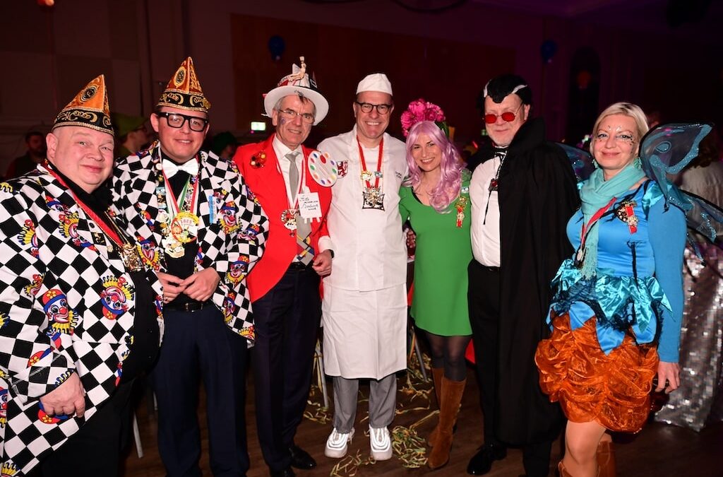 Handwerk feiert jeck: Achte Handwerkersitzung bringt Karnevals-Stars in den Rheinlandsaal des Hilton Hotels