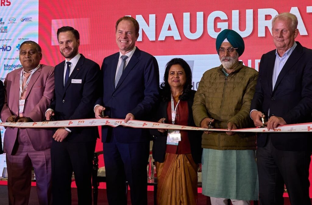 Indien-Kompetenzzentrum Düsseldorf startet mit Netzwerkabend in Neu-Delhi international durch