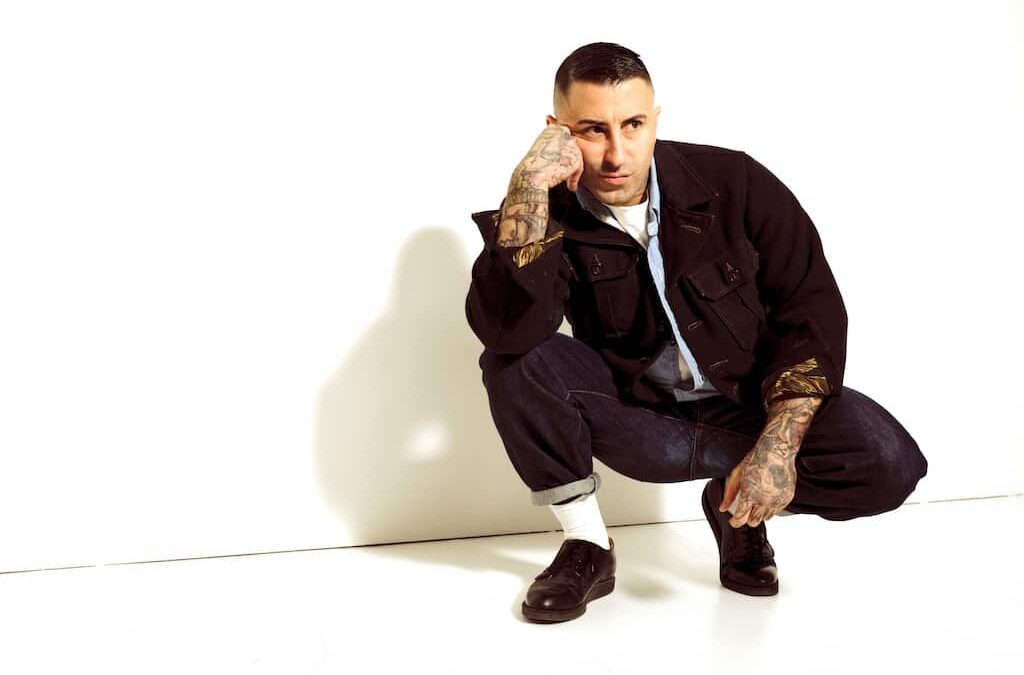 10.500 Euro für den guten Zweck: Broilers versteigern VIP-Tickets