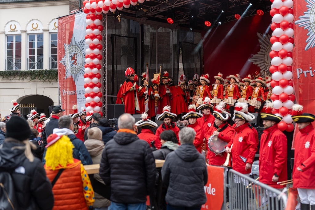 Prinzengarde feierte traditionsreiches Biwak © LB / Olf Oidtmann