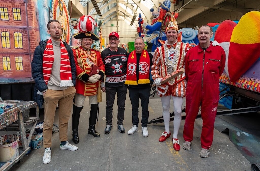 „Meine erste Liebe“ im Rosenmontagszug