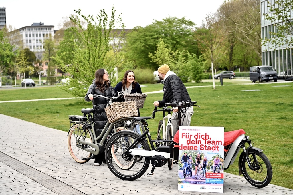 Aufruf zum Mitmachen beim Stadtradeln: Die Landeshauptstadt Düsseldorf beteiligt sich in diesem Jahr bereits zum dreizehnten Mal in Folge am Wettbewerb Stadtradeln des Klima-Bündnisses, dem größten kommunalen Netzwerk für Klimaschutz. © Lokalbüro