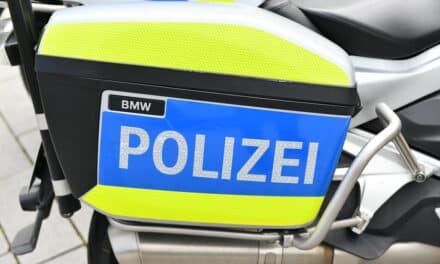 Schwerer Verkehrsunfall in Angermund – Fahrer unter Alkoholverdacht