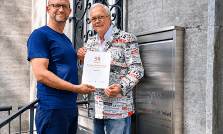 Düsseldorfer PR-Profi Heribert Klein für 50 Jahre im Deutschen Journalisten-Verband geehrt