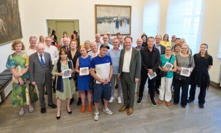 Rathaus-Empfang für Unterstützer von „Housing First Düsseldorf”: 150 Wohnungen vermittelt