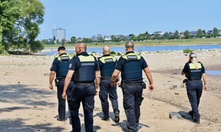 Trotz Badeverbot: Zahlreiche Verstösse bei Rhein-Kontrollen in Düsseldorf