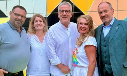 Comitee Düsseldorfer Carneval wählt neuen Pressesprecher – Wechsel auch im Wagenbau