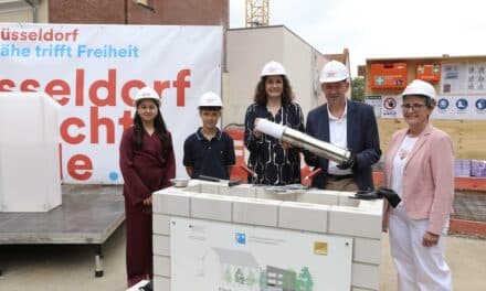 Grundstein für neues Gymnasium an der Bernburger Straße gelegt