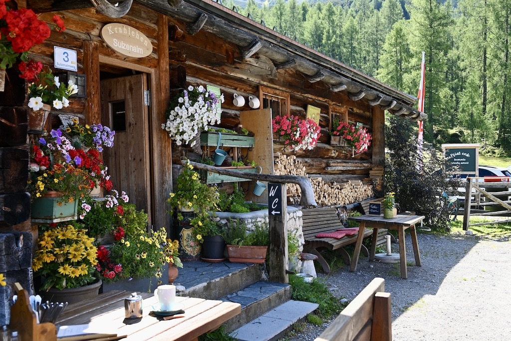 Rund um Filzmoos gibt es Almen die zum verweilen einladen © Lokalbüro Rund um Filzmoos gibt es Almen die zum verweilen einladen © Lokalbüro