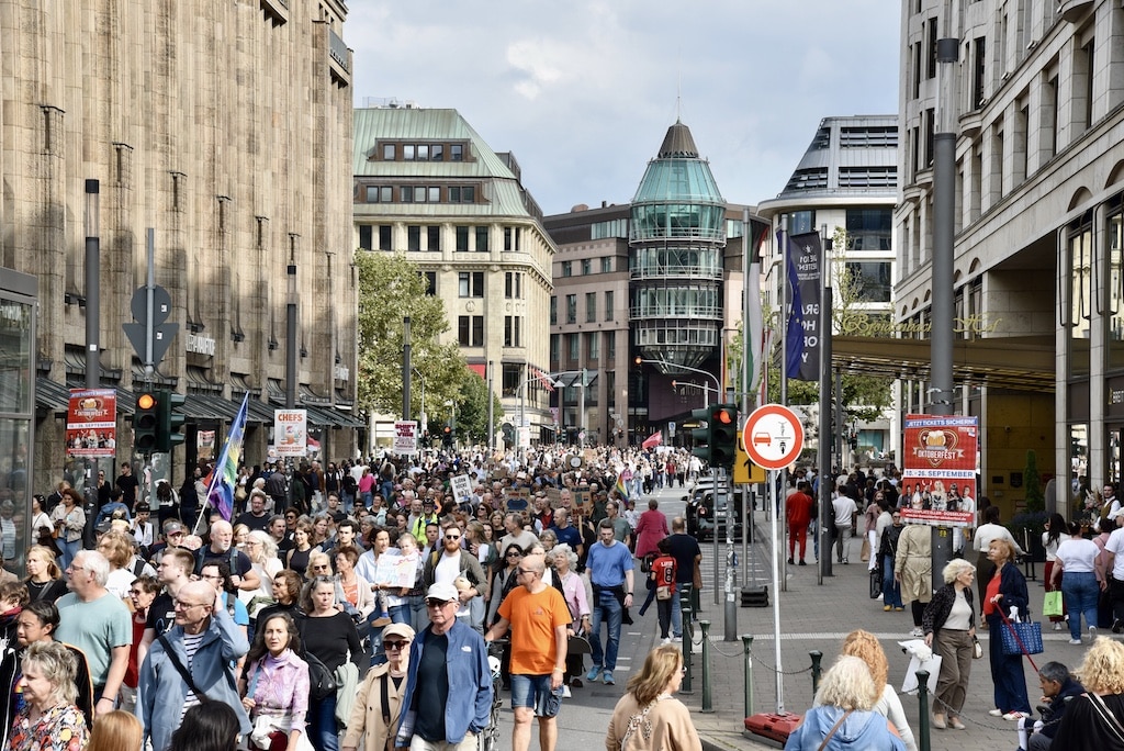 Demogeschehen in Düsseldorf © Lokalbüro