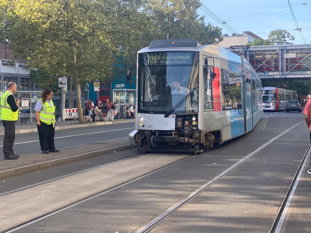Wieder Unfall mit der Rheinbahn © Lokalbüro